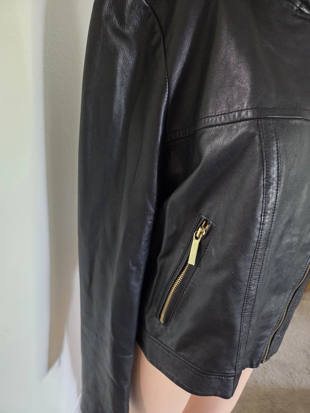 Michael Kors Womens Black Leather Moto Jacket with Gold Hardware Size 16